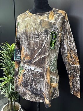 Realtree Edge  Insect Repellent, lightweight. stretch,soft, round nexj, camo